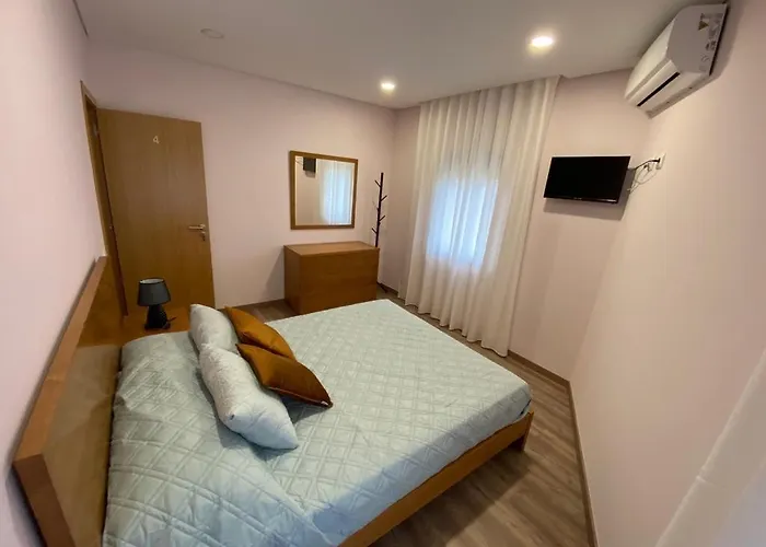 ファームステイ Local Dos Reis Lardosa