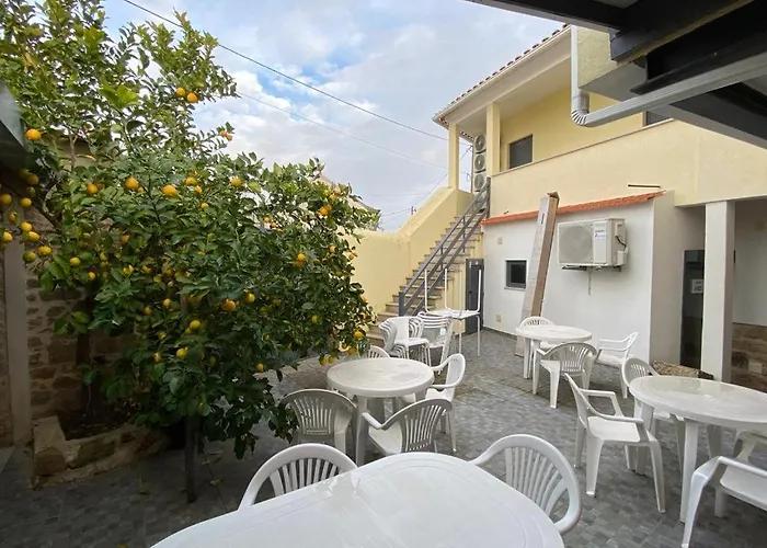 Local Dos Reis Lardosa