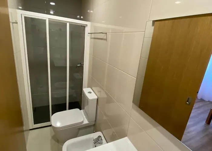 Local Dos Reis Lardosa